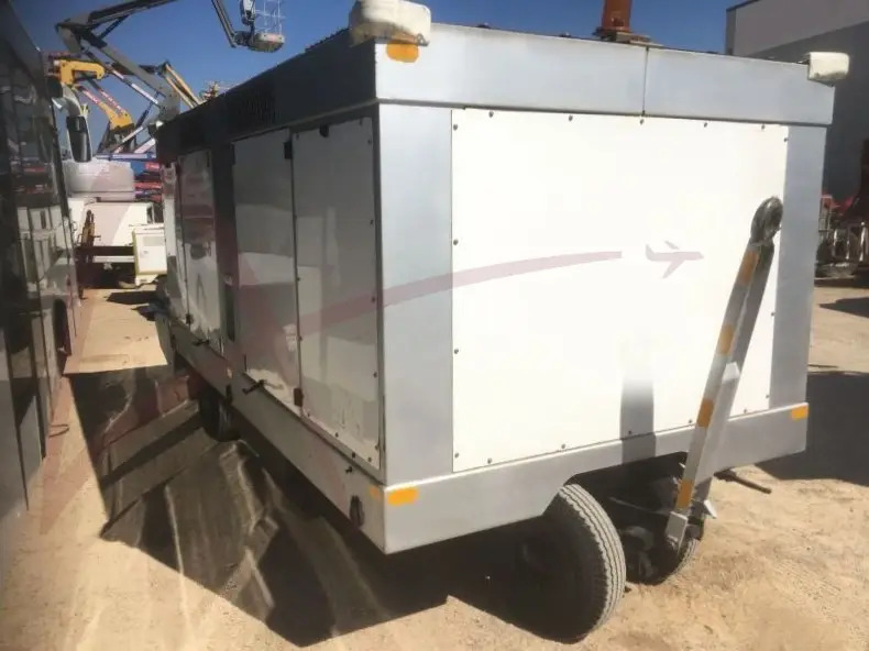 TLD ASU-600-180-DDP - Repülőtéri jármű: 2 kép. TLD ASU-600-180-DDP - Repülőtéri jármű: 2 kép.