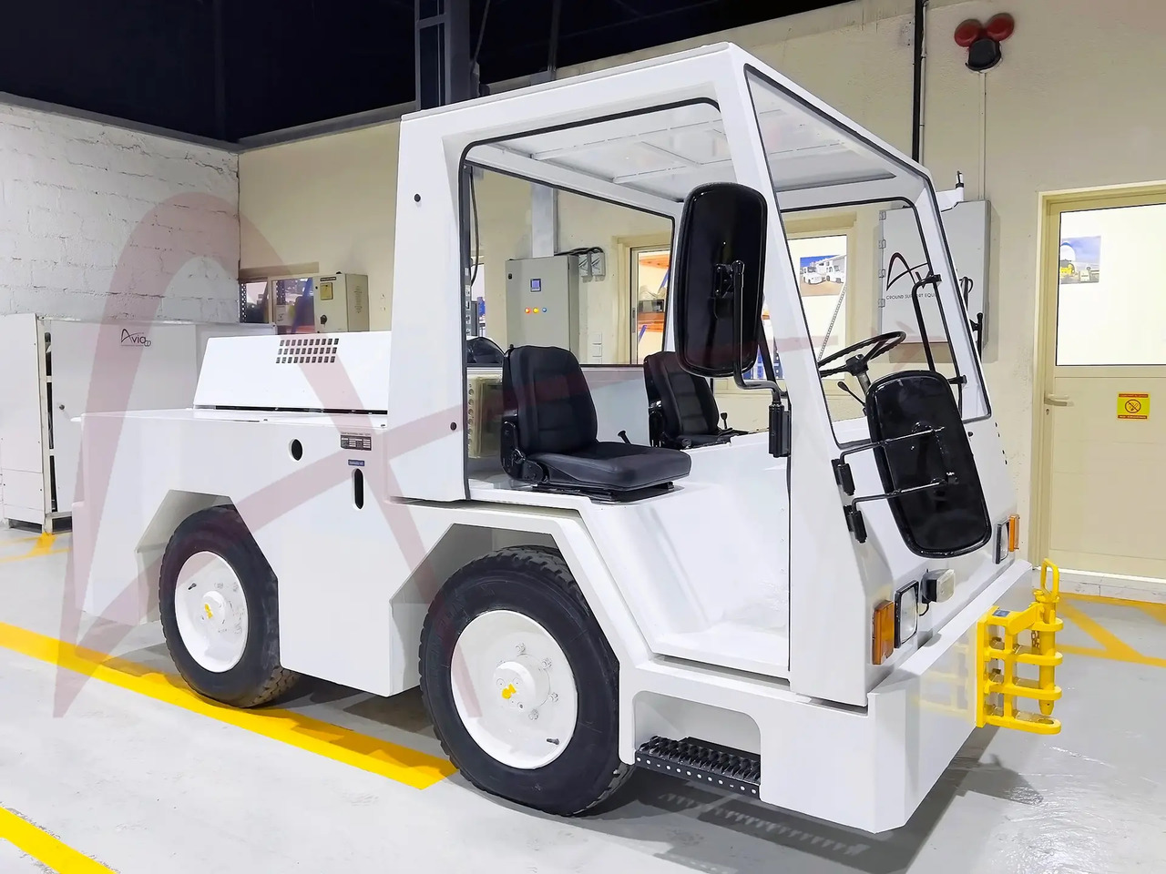 SCHOPF F59 - Repülőgép vontató: 1 kép. SCHOPF F59 - Repülőgép vontató: 1 kép.