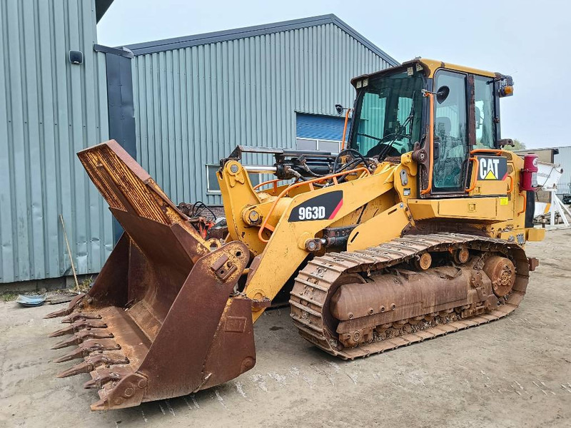 Cat 963 D crawler loader tracked rupslader raupen 20 t - Lánctalpas homlokrakodó: 5 kép. Cat 963 D crawler loader tracked rupslader raupen 20 t - Lánctalpas homlokrakodó: 5 kép.