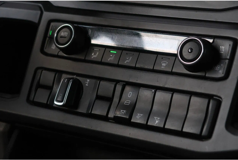 Scania R410 NGS LNG/ RETARDER/ ACC/ 2X TANK/ DIFF LOCK - Nyergesvontató: 5 kép. Scania R410 NGS LNG/ RETARDER/ ACC/ 2X TANK/ DIFF LOCK - Nyergesvontató: 5 kép.