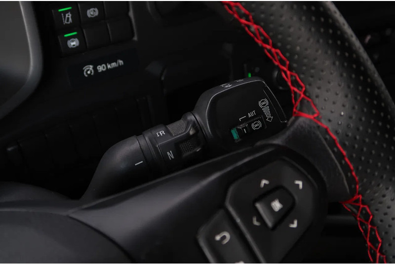 Scania R410 NGS LNG/ RETARDER/ ACC/ 2X TANK/ DIFF LOCK - Nyergesvontató: 4 kép. Scania R410 NGS LNG/ RETARDER/ ACC/ 2X TANK/ DIFF LOCK - Nyergesvontató: 4 kép.