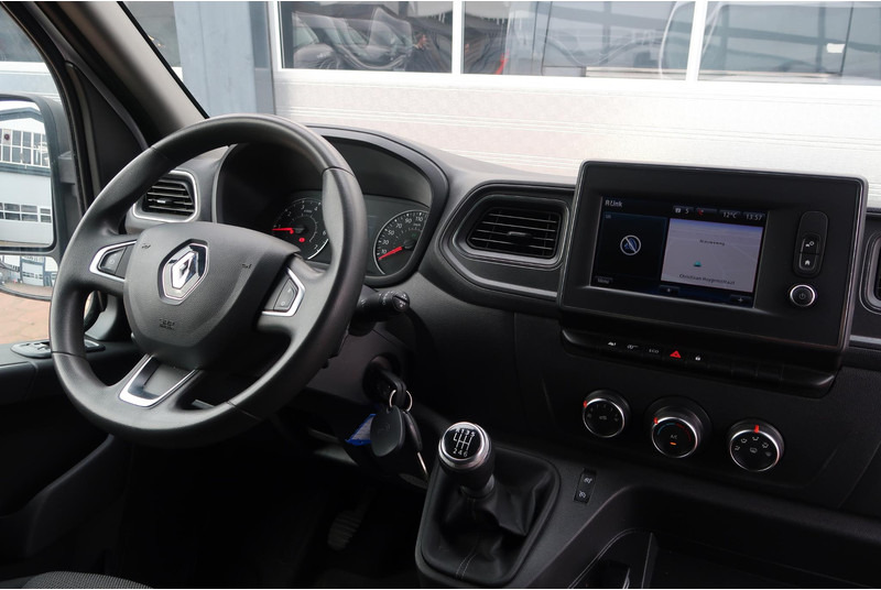 Renault Master T35 2.3 dCi 180 L3H2 Energy LED/ CRUISE/ AIRCO/ IMPERIAAL/ TREKHAAK - Furgon: 4 kép. Renault Master T35 2.3 dCi 180 L3H2 Energy LED/ CRUISE/ AIRCO/ IMPERIAAL/ TREKHAAK - Furgon: 4 kép.