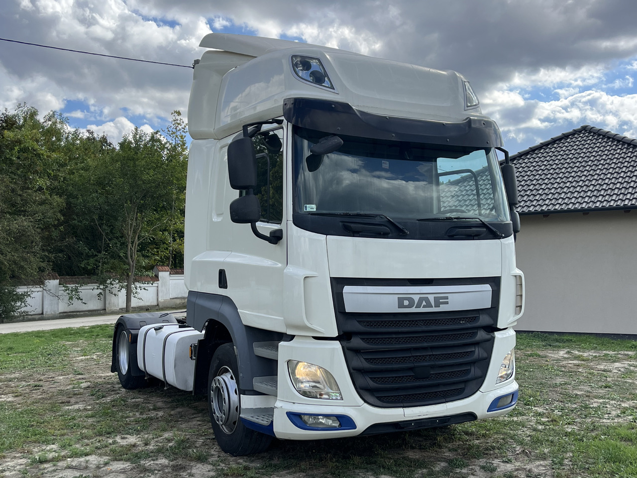 Daf Cf 460 4x2 standard automatic - Nyergesvontató: 1 kép. Daf Cf 460 4x2 standard automatic - Nyergesvontató: 1 kép.