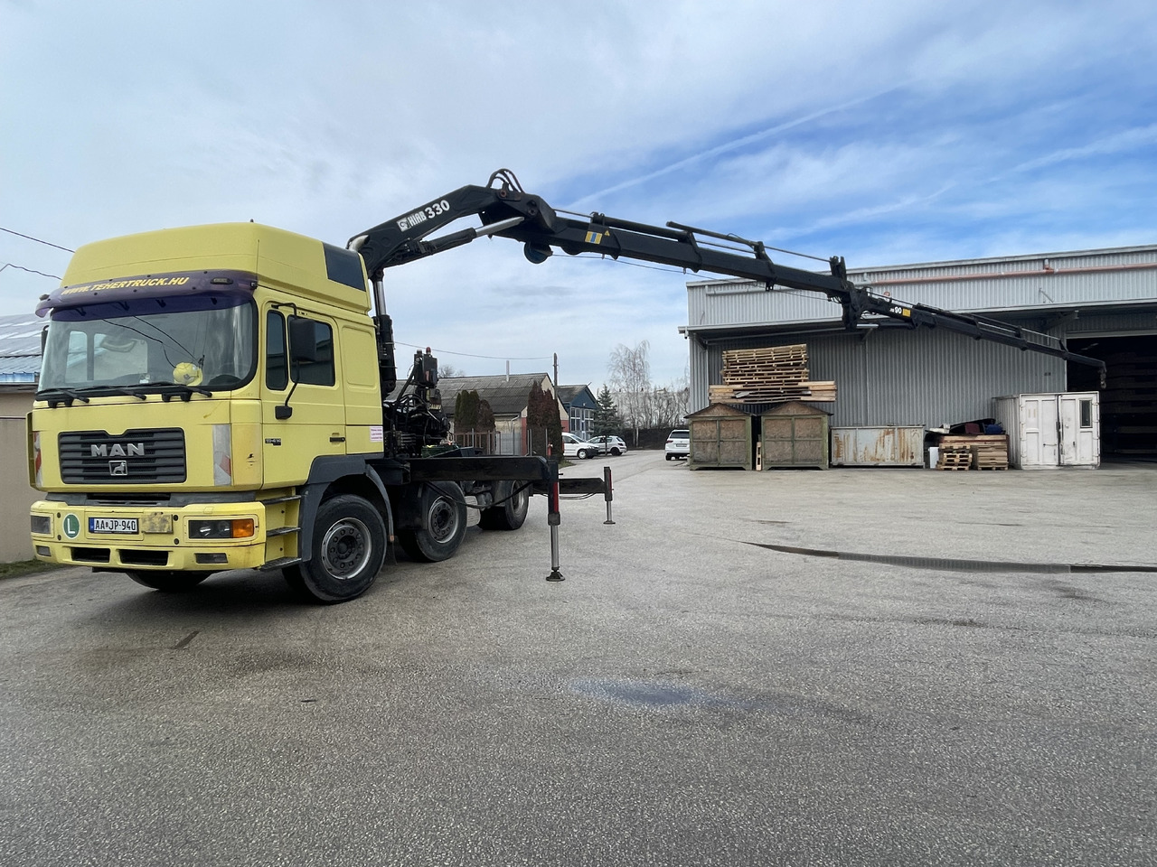 MAN F2000 413 6x2 Manual CRANE Hiab 330+jib 90 21m - Nyergesvontató: 5 kép. MAN F2000 413 6x2 Manual CRANE Hiab 330+jib 90 21m - Nyergesvontató: 5 kép.