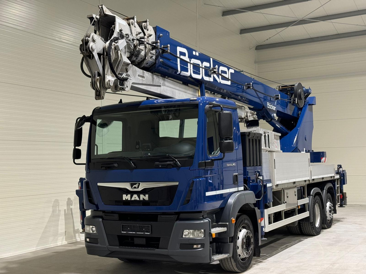 BÖCKER AK 46/6000 - Mini daru: 5 kép. BÖCKER AK 46/6000 - Mini daru: 5 kép.