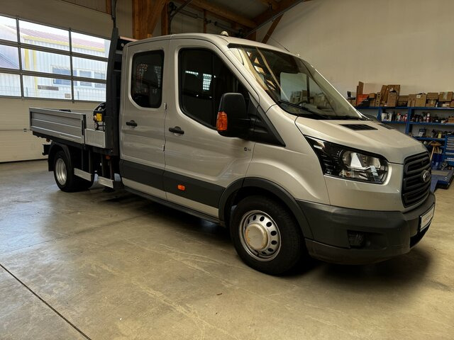 FORD Transit FT 350L Doka TdCI 1.2t Fassi Kran - Platós kisteherautó, Duplakabinos kisteherautó: 4 kép. FORD Transit FT 350L Doka TdCI 1.2t Fassi Kran - Platós kisteherautó, Duplakabinos kisteherautó: 4 kép.