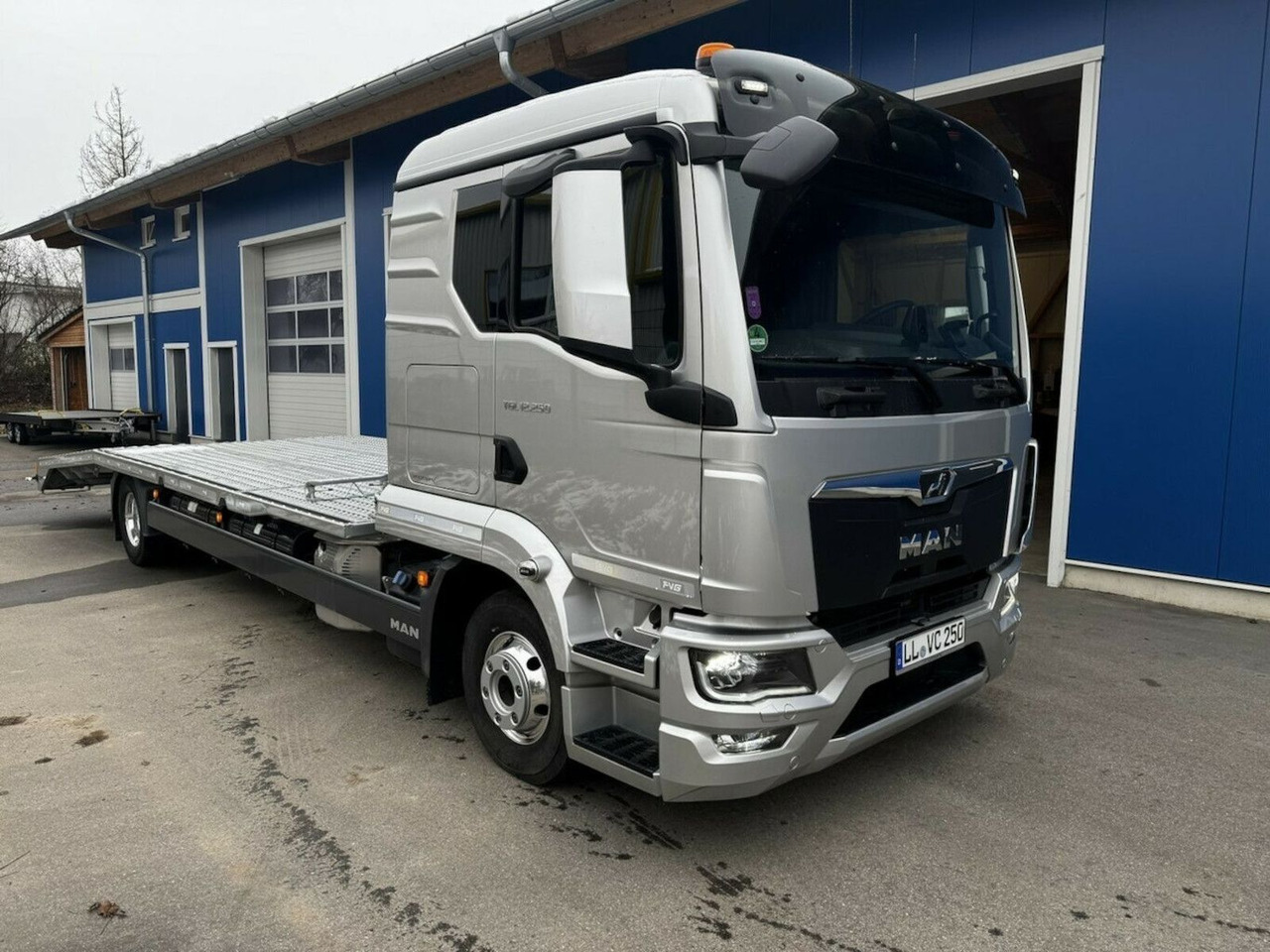 MAN TGL 12.250 BL Autotransporter Netto 116714- - Vontató: 1 kép. MAN TGL 12.250 BL Autotransporter Netto 116714- - Vontató: 1 kép.