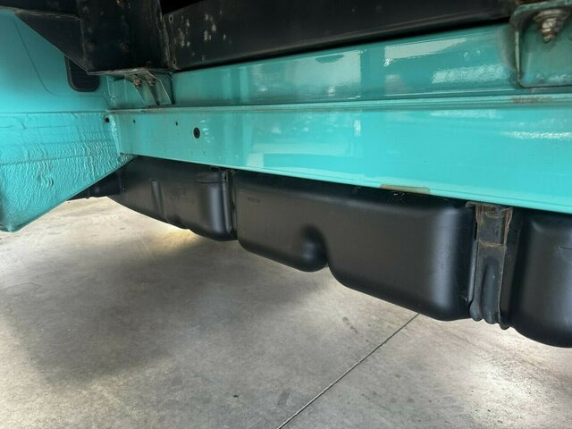 MERCEDES-BENZ Sprinter 513 CDI 4x4 Allrad Pritsche Top!... - Platós kisteherautó: 5 kép. MERCEDES-BENZ Sprinter 513 CDI 4x4 Allrad Pritsche Top!... - Platós kisteherautó: 5 kép.