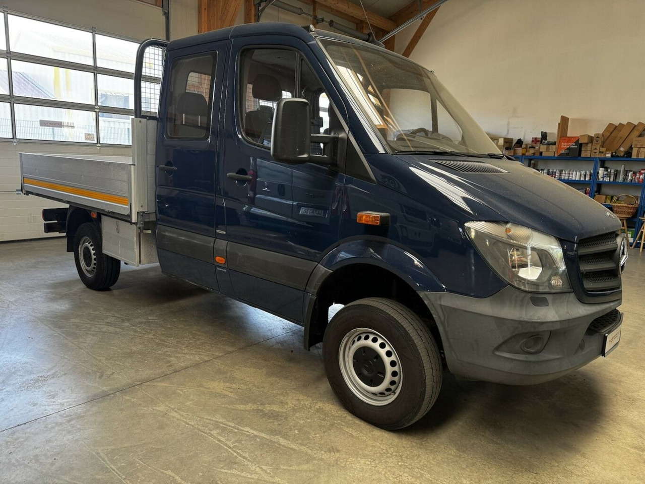 Mercedes-Benz Sprinter 313 CDI Doka 4x4 Allrad AHK 3.5t - Platós kisteherautó, Duplakabinos kisteherautó: 4 kép. Mercedes-Benz Sprinter 313 CDI Doka 4x4 Allrad AHK 3.5t - Platós kisteherautó, Duplakabinos kisteherautó: 4 kép.
