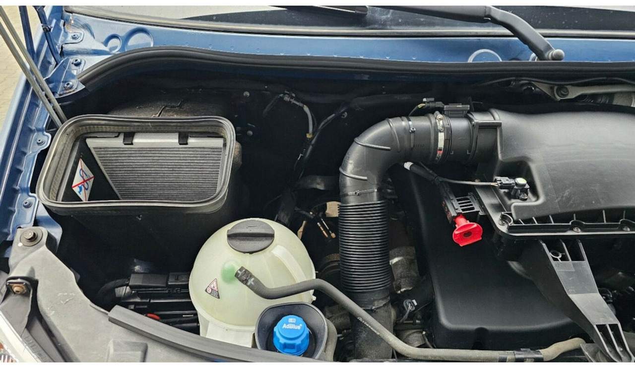 Platós kisteherautó, Duplakabinos kisteherautó Mercedes-Benz Sprinter 313 CDI Doka 4x4 Autom. AHK 3.5t: 27 kép.