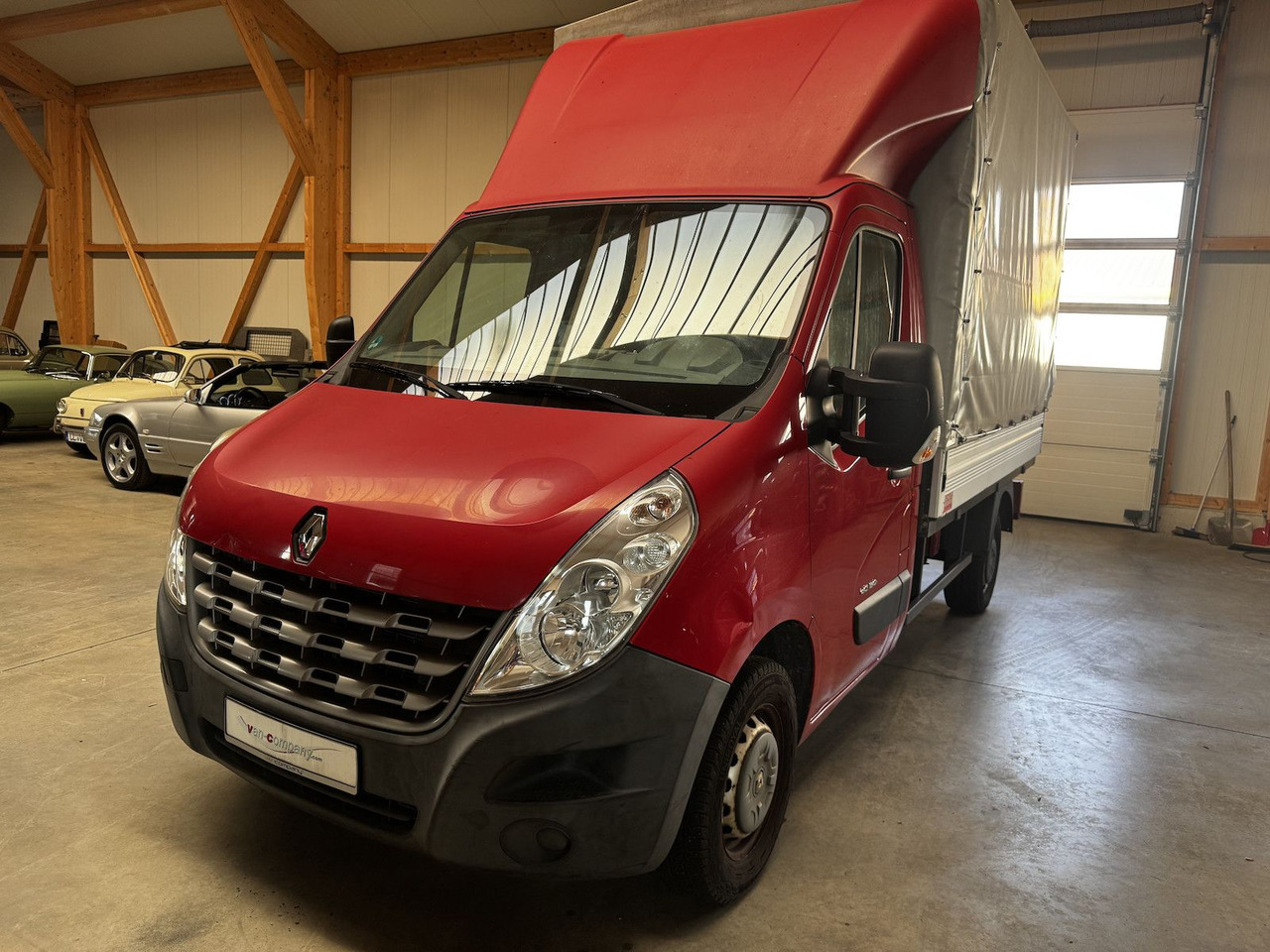 Renault Master 2.3 HDI L2 Pritsche Plane - Ponyvás kisteherautó: 2 kép. Renault Master 2.3 HDI L2 Pritsche Plane - Ponyvás kisteherautó: 2 kép.