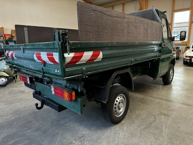 MERCEDES-BENZ Sprinter 311 CDI 4x4 Allrad 3-Seiten-Kipper... - Teherautó, Darus autó: 2 kép. MERCEDES-BENZ Sprinter 311 CDI 4x4 Allrad 3-Seiten-Kipper... - Teherautó, Darus autó: 2 kép.