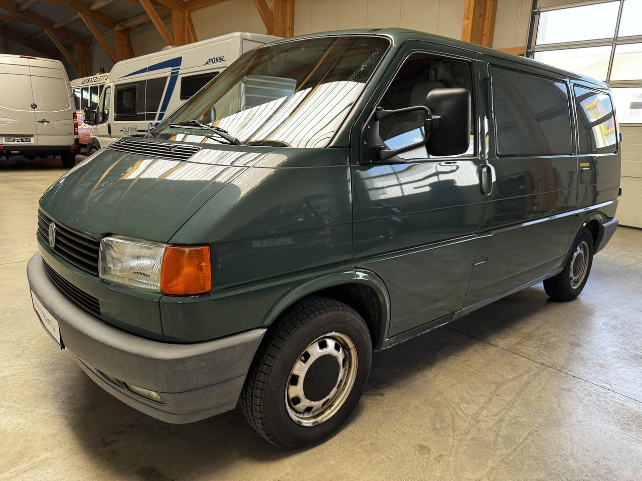 Volkswagen T4 2.5 Syncro 1. Hand H-Kennzeichen - Autó: 1 kép. Volkswagen T4 2.5 Syncro 1. Hand H-Kennzeichen - Autó: 1 kép.