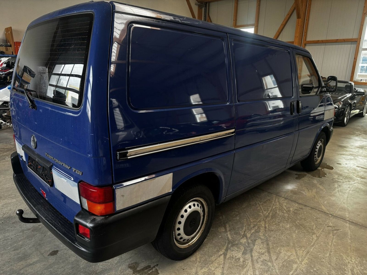 Volkswagen T4 2.5 TDI Syncro 1. Hand MwSt. awb. - Kombi: 5 kép. Volkswagen T4 2.5 TDI Syncro 1. Hand MwSt. awb. - Kombi: 5 kép.