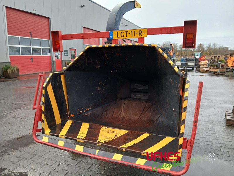 TS 532 Z - Faaprító: 2 kép. TS 532 Z - Faaprító: 2 kép.