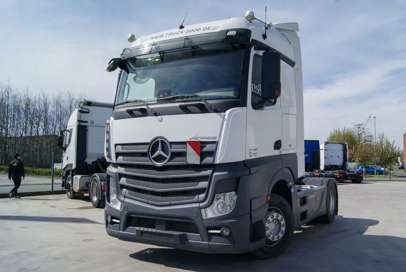 Mercedes-Benz Actros 1848 LS | Leasing - Nyergesvontató: 2 kép. Mercedes-Benz Actros 1848 LS | Leasing - Nyergesvontató: 2 kép.