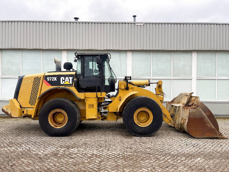 Cat 972 K - Gumikerekes homlokrakodó: 5 kép. Cat 972 K - Gumikerekes homlokrakodó: 5 kép.