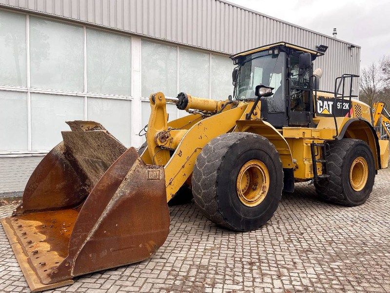 Cat 972 K - Gumikerekes homlokrakodó: 1 kép. Cat 972 K - Gumikerekes homlokrakodó: 1 kép.