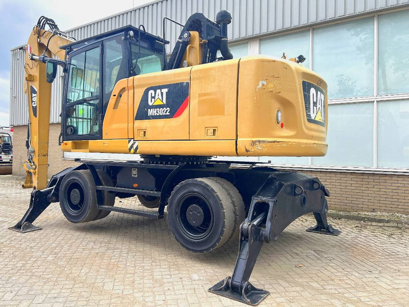 Cat MH3022 2015 CE - Hulladék kotró: 4 kép. Cat MH3022 2015 CE - Hulladék kotró: 4 kép.