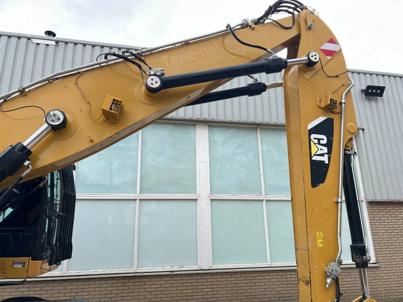 Hulladék kotró a következők szállításához hulladék Cat MH3022 2015 CE: 18 kép. Hulladék kotró a következők szállításához hulladék Cat MH3022 2015 CE: 18 kép.