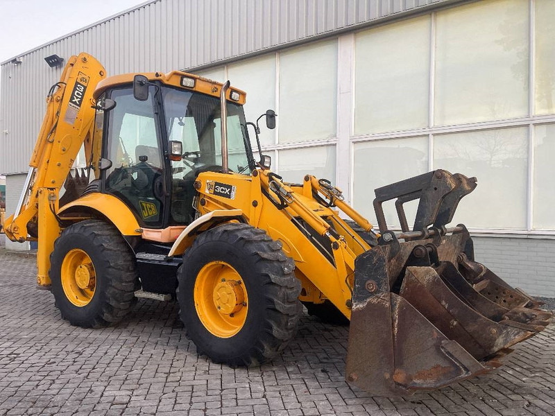 JCB 3 CX Super lízing JCB 3 CX Super: 6 kép. JCB 3 CX Super lízing JCB 3 CX Super: 6 kép.