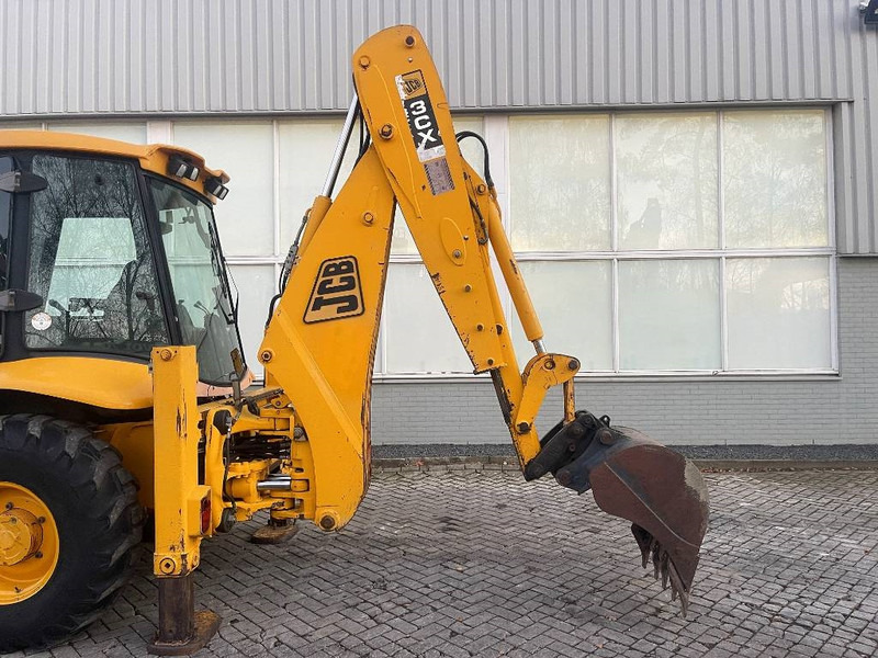 JCB 3 CX Super lízing JCB 3 CX Super: 15 kép. JCB 3 CX Super lízing JCB 3 CX Super: 15 kép.