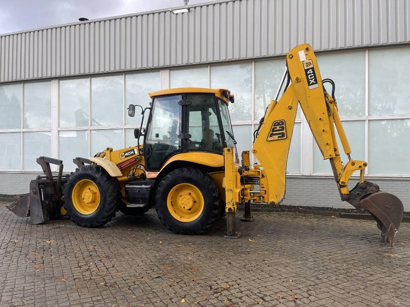 JCB 4 CX 2005 - Kotrórakodó: 4 kép. JCB 4 CX 2005 - Kotrórakodó: 4 kép.