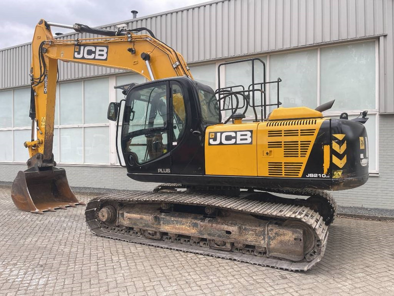 JCB JS 210 LC 2017 - Lánctalpas kotró: 5 kép. JCB JS 210 LC 2017 - Lánctalpas kotró: 5 kép.