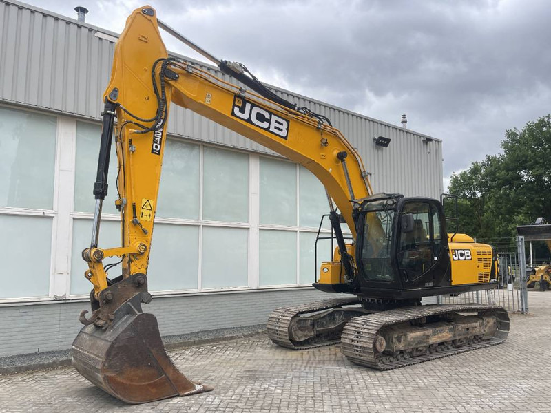 JCB JS 210 LC 4F 2017 CE - Lánctalpas kotró: 1 kép. JCB JS 210 LC 4F 2017 CE - Lánctalpas kotró: 1 kép.