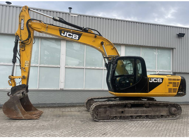 JCB JS 220 N LC 2012 CE - Lánctalpas kotró: 3 kép. JCB JS 220 N LC 2012 CE - Lánctalpas kotró: 3 kép.