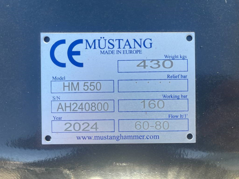 Hidraulikus törőfej - Építőipari gépek Mustang HM 550 2024 Unused: 8 kép. Hidraulikus törőfej - Építőipari gépek Mustang HM 550 2024 Unused: 8 kép.