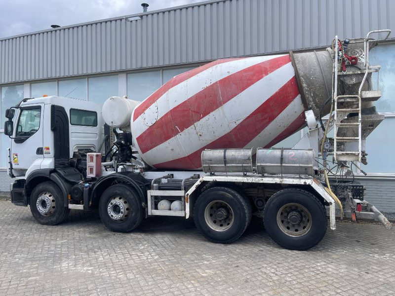 Renault Premium Lander 410 DXI 8x4 - Betonmixer: 4 kép. Renault Premium Lander 410 DXI 8x4 - Betonmixer: 4 kép.