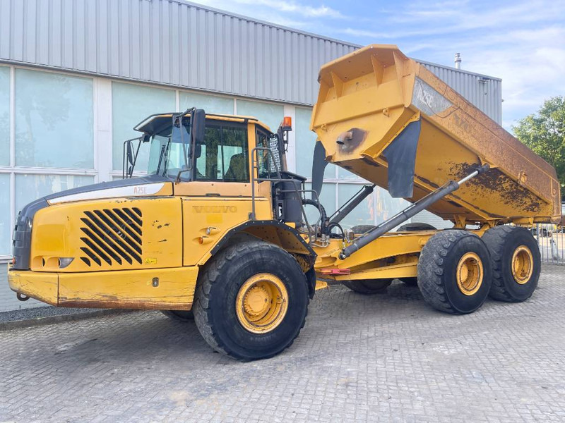 Volvo A 25 E 2007 - Csuklós dömper: 1 kép. Volvo A 25 E 2007 - Csuklós dömper: 1 kép.