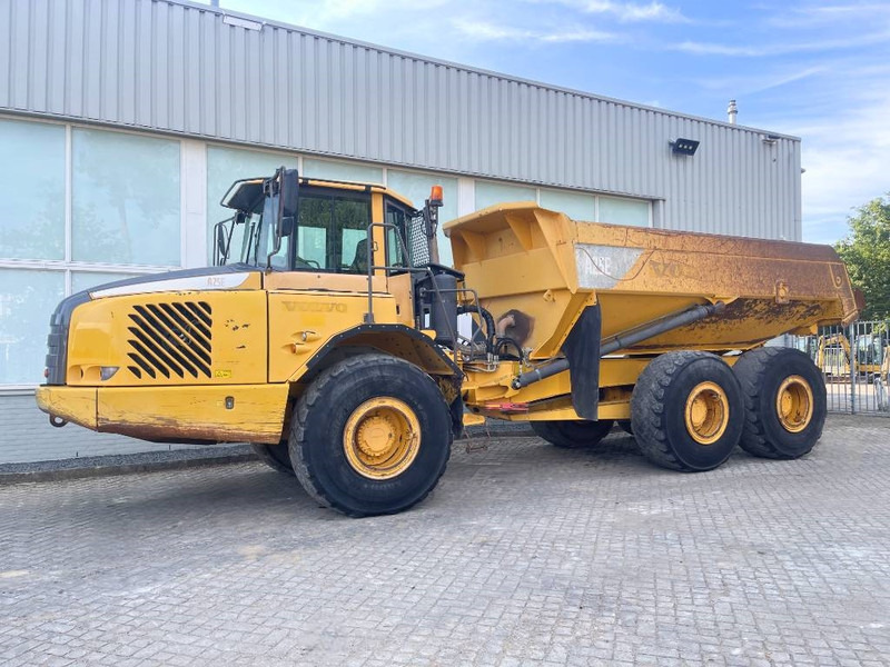 Volvo A 25 E 2007 - Csuklós dömper: 5 kép. Volvo A 25 E 2007 - Csuklós dömper: 5 kép.