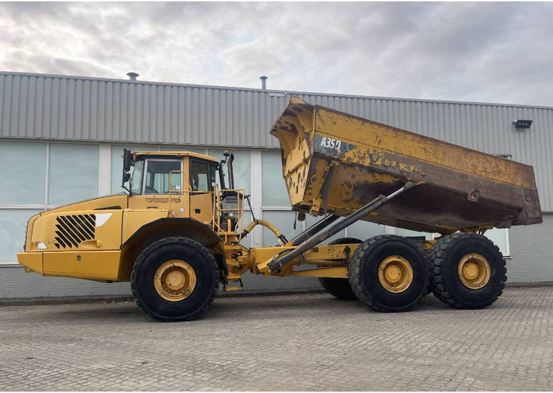 Volvo A 35 D 2005 CE - Csuklós dömper: 5 kép. Volvo A 35 D 2005 CE - Csuklós dömper: 5 kép.