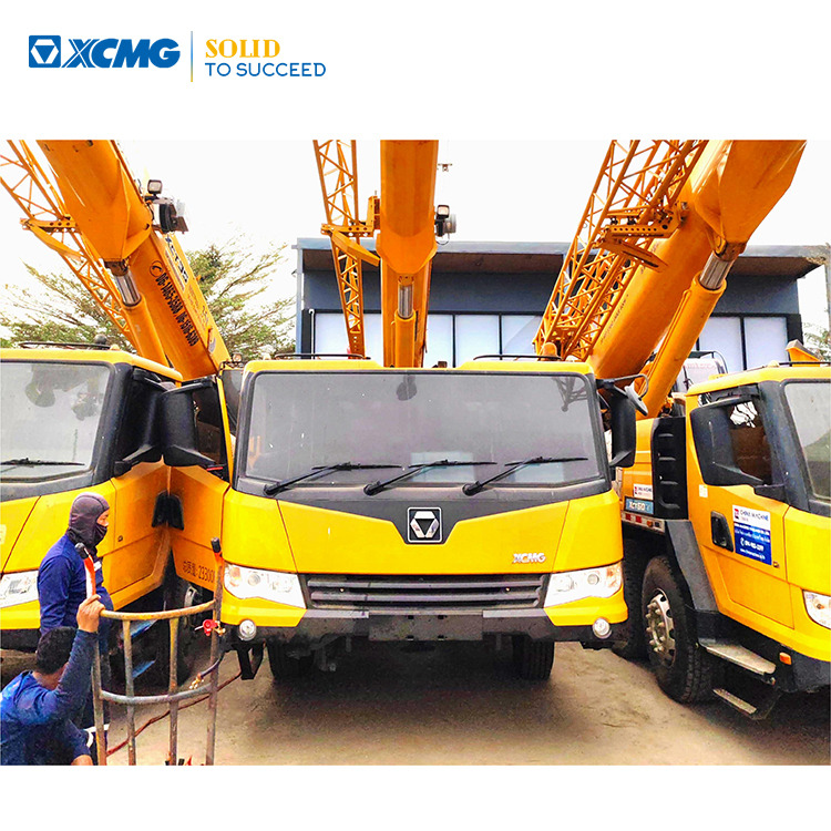 XCMG 2020 certified used 60ton truck crane XCT60_Y price - Autódaru: 1 kép. XCMG 2020 certified used 60ton truck crane XCT60_Y price - Autódaru: 1 kép.