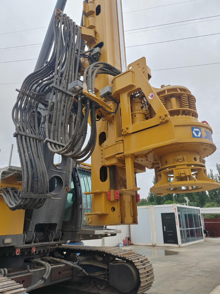 XCMG Official Construction Building Machine XR200E Second Hand Rotary Drill Rig Price For Sale - Fúrógép: 5 kép. XCMG Official Construction Building Machine XR200E Second Hand Rotary Drill Rig Price For Sale - Fúrógép: 5 kép.