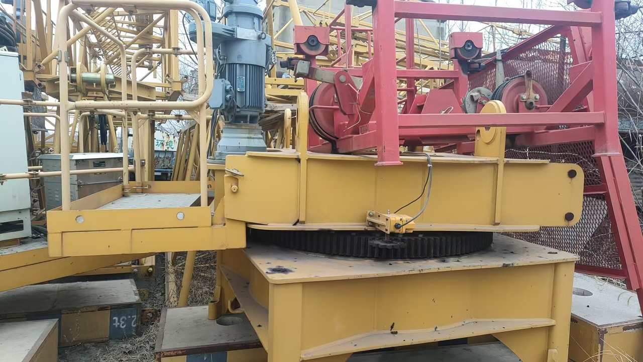 XCMG Official Construction Crane XGT6515A-10S 10t Used Self-Erecting Topless Tower Crane With High Quality - Toronydaru: 5 kép. XCMG Official Construction Crane XGT6515A-10S 10t Used Self-Erecting Topless Tower Crane With High Quality - Toronydaru: 5 kép.