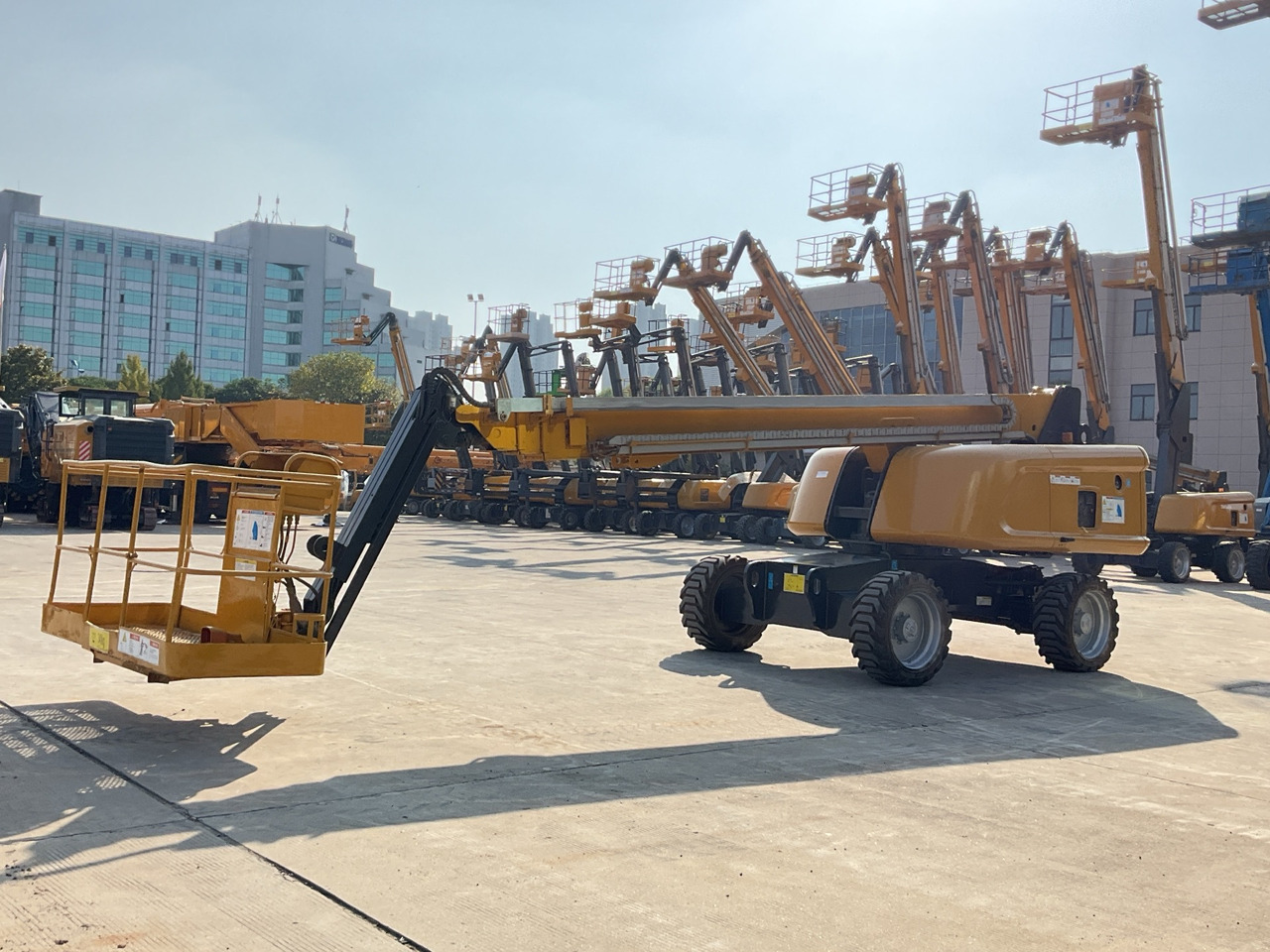 XCMG Official GTBZ22S Manlift Boom Lift 22m Used Cherry Pickers For Sale - Teleszkópos emelő: 5 kép. XCMG Official GTBZ22S Manlift Boom Lift 22m Used Cherry Pickers For Sale - Teleszkópos emelő: 5 kép.