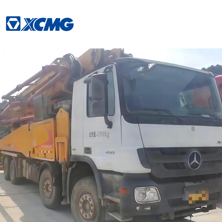 XCMG Official Hb56K China 2017 Year Used 56m Concrete Pump Truck Price List - Betonpumpa: 1 kép. XCMG Official Hb56K China 2017 Year Used 56m Concrete Pump Truck Price List - Betonpumpa: 1 kép.