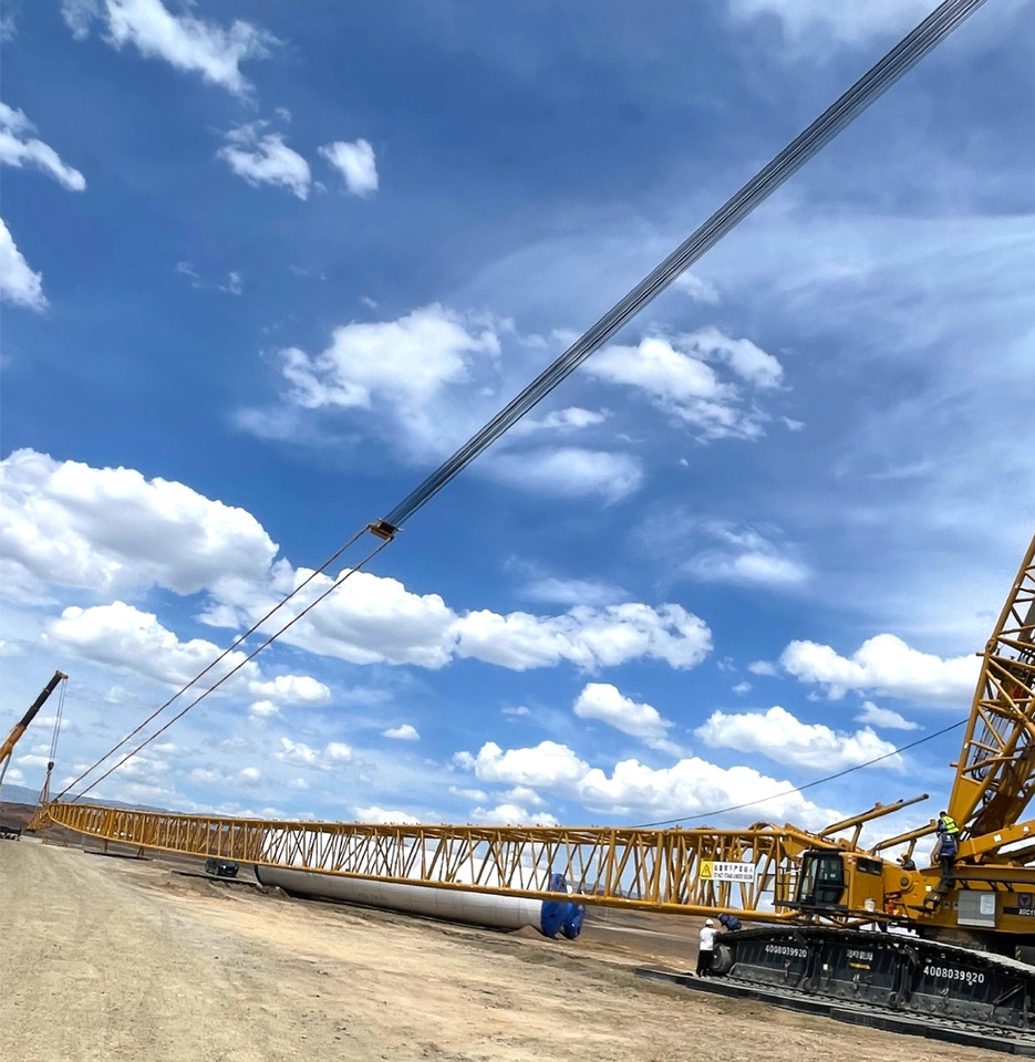 XCMG Official Heavy Duty Used Hydraulic Crane 1000 Ton XGC15000A Lattice Boom Tracked Crane Price - Lánctalpas daru: 2 kép. XCMG Official Heavy Duty Used Hydraulic Crane 1000 Ton XGC15000A Lattice Boom Tracked Crane Price - Lánctalpas daru: 2 kép.