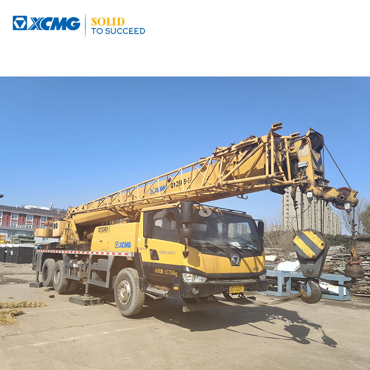 XCMG Official QY25K5-1 Used Truck Mounted Crane 25T Construction Mini Mobile Crane For Sale - Autódaru: 1 kép. XCMG Official QY25K5-1 Used Truck Mounted Crane 25T Construction Mini Mobile Crane For Sale - Autódaru: 1 kép.