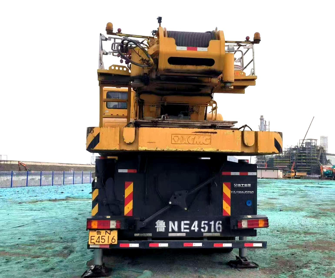 XCMG Official Second Hand 100 ton Mobile Crane XCT100 Hydraulic Pickup Truck Crane Price - Autódaru: 5 kép. XCMG Official Second Hand 100 ton Mobile Crane XCT100 Hydraulic Pickup Truck Crane Price - Autódaru: 5 kép.
