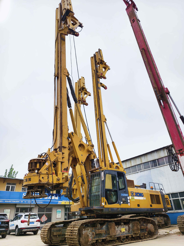XCMG Official Second Hand Rotary Drill XR180D Used Borehole Drilling Rig Price - Fúrógép: 2 kép. XCMG Official Second Hand Rotary Drill XR180D Used Borehole Drilling Rig Price - Fúrógép: 2 kép.