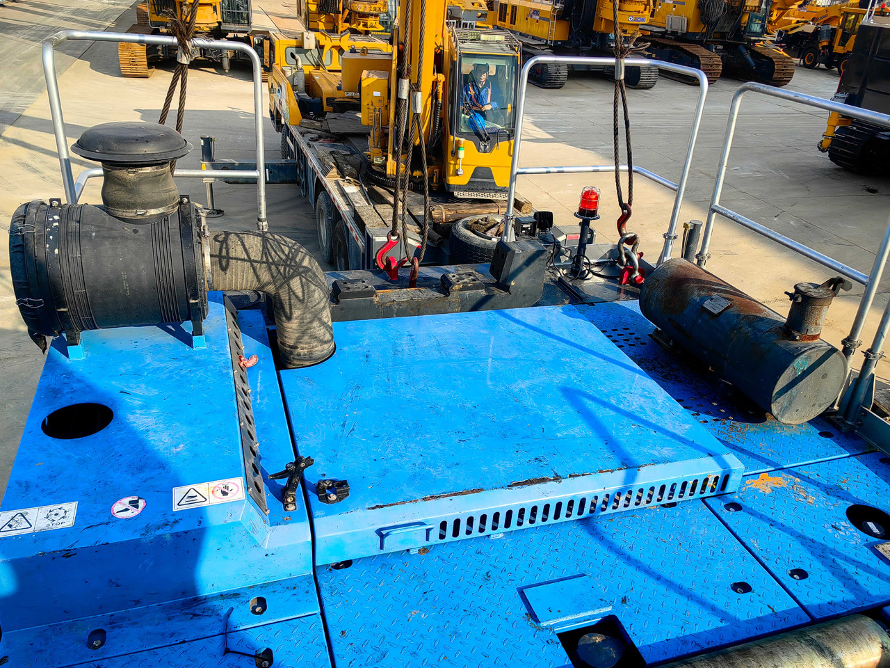 XCMG Official Second Hand XR240E 80m Rotary Drilling Rig Machine Hot Sale - Fúrógép: 3 kép. XCMG Official Second Hand XR240E 80m Rotary Drilling Rig Machine Hot Sale - Fúrógép: 3 kép.