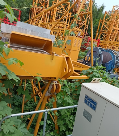 XCMG Official Small Tower Crane XGT6013-6S1 Max Load 6t Used Topless Tower Crane For Sale - Toronydaru: 4 kép. XCMG Official Small Tower Crane XGT6013-6S1 Max Load 6t Used Topless Tower Crane For Sale - Toronydaru: 4 kép.