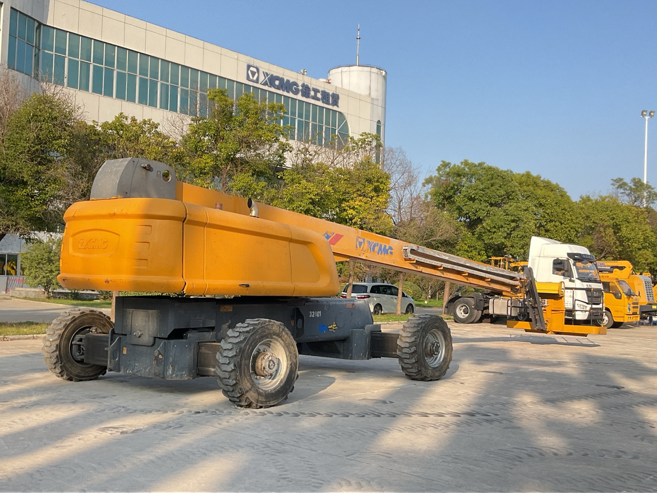 XCMG Official Used Boom Lift Telescoping Lift GTBZ32S 32m Aerial Work Platform For Sale - Teleszkópos emelő: 3 kép. XCMG Official Used Boom Lift Telescoping Lift GTBZ32S 32m Aerial Work Platform For Sale - Teleszkópos emelő: 3 kép.