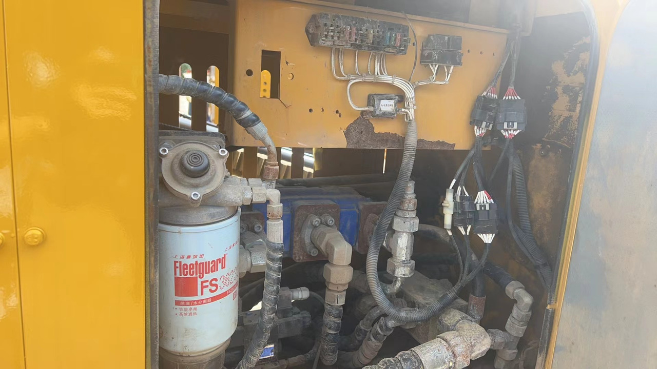 XCMG Official Used Horizontal Directional Drilling Machine XZ320D Hot Sale - Irányított fúrógép: 5 kép. XCMG Official Used Horizontal Directional Drilling Machine XZ320D Hot Sale - Irányított fúrógép: 5 kép.