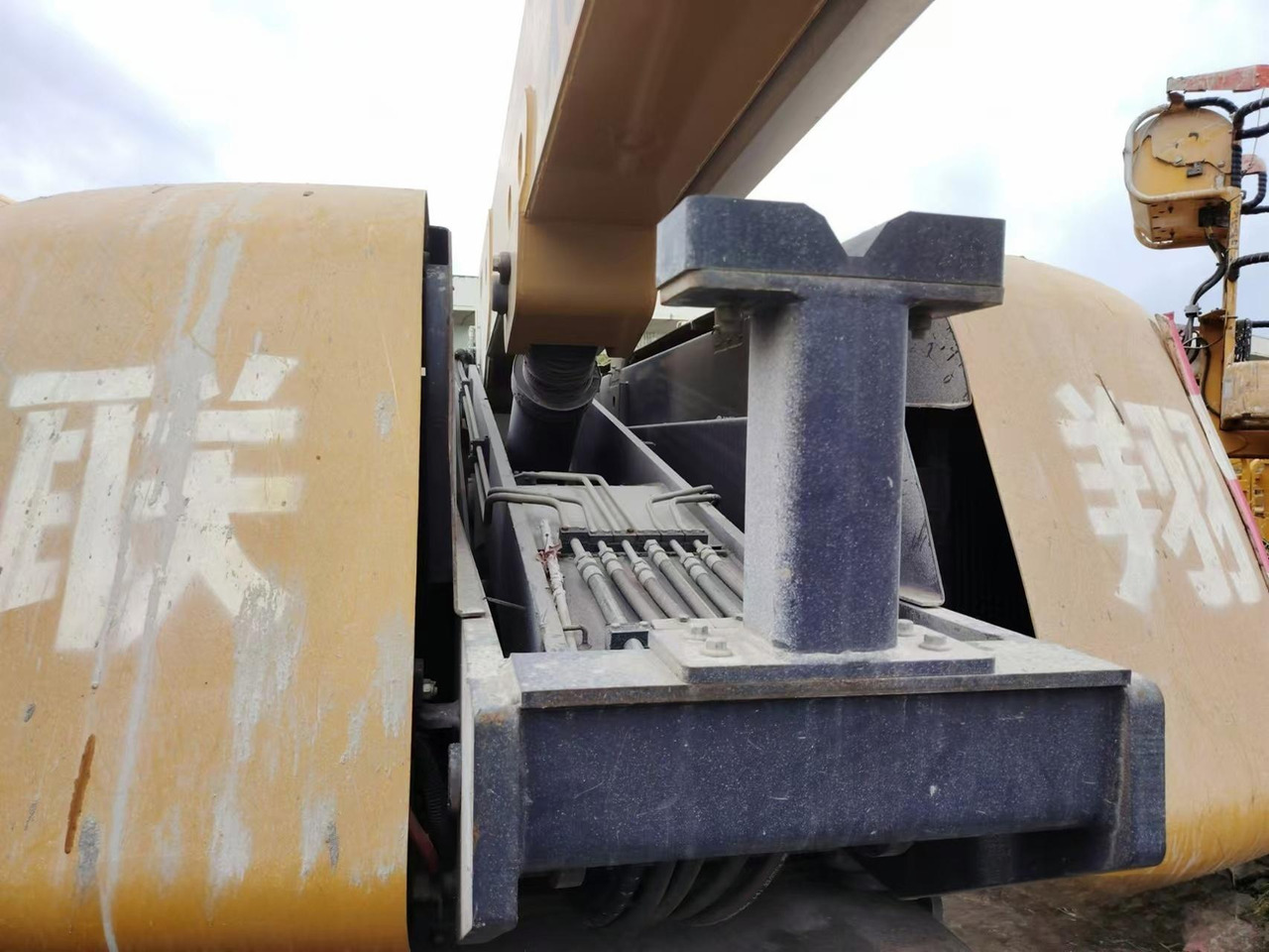 XCMG Official XGS22 Used Towable Boom Lift Telescoping Lift 22m Aerial Work Platform Price - Teleszkópos emelő: 3 kép. XCMG Official XGS22 Used Towable Boom Lift Telescoping Lift 22m Aerial Work Platform Price - Teleszkópos emelő: 3 kép.