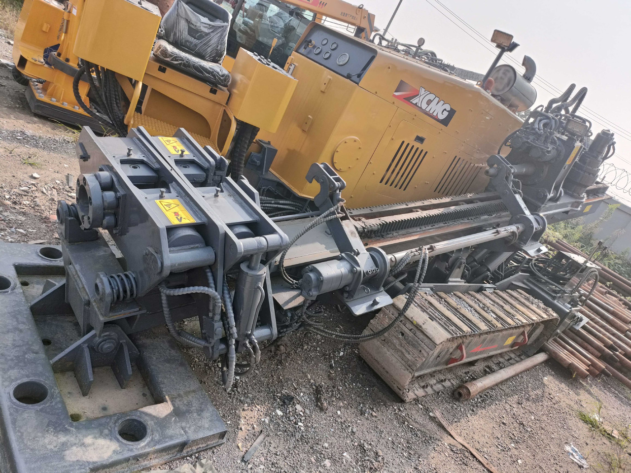 XCMG Official XZ320D Second Hand Horizontal Directional Drilling Rig With High Quality - Irányított fúrógép: 2 kép. XCMG Official XZ320D Second Hand Horizontal Directional Drilling Rig With High Quality - Irányított fúrógép: 2 kép.